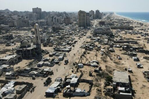 Trump warns Hamas not to breach Gaza deal as Vance heads to Israel